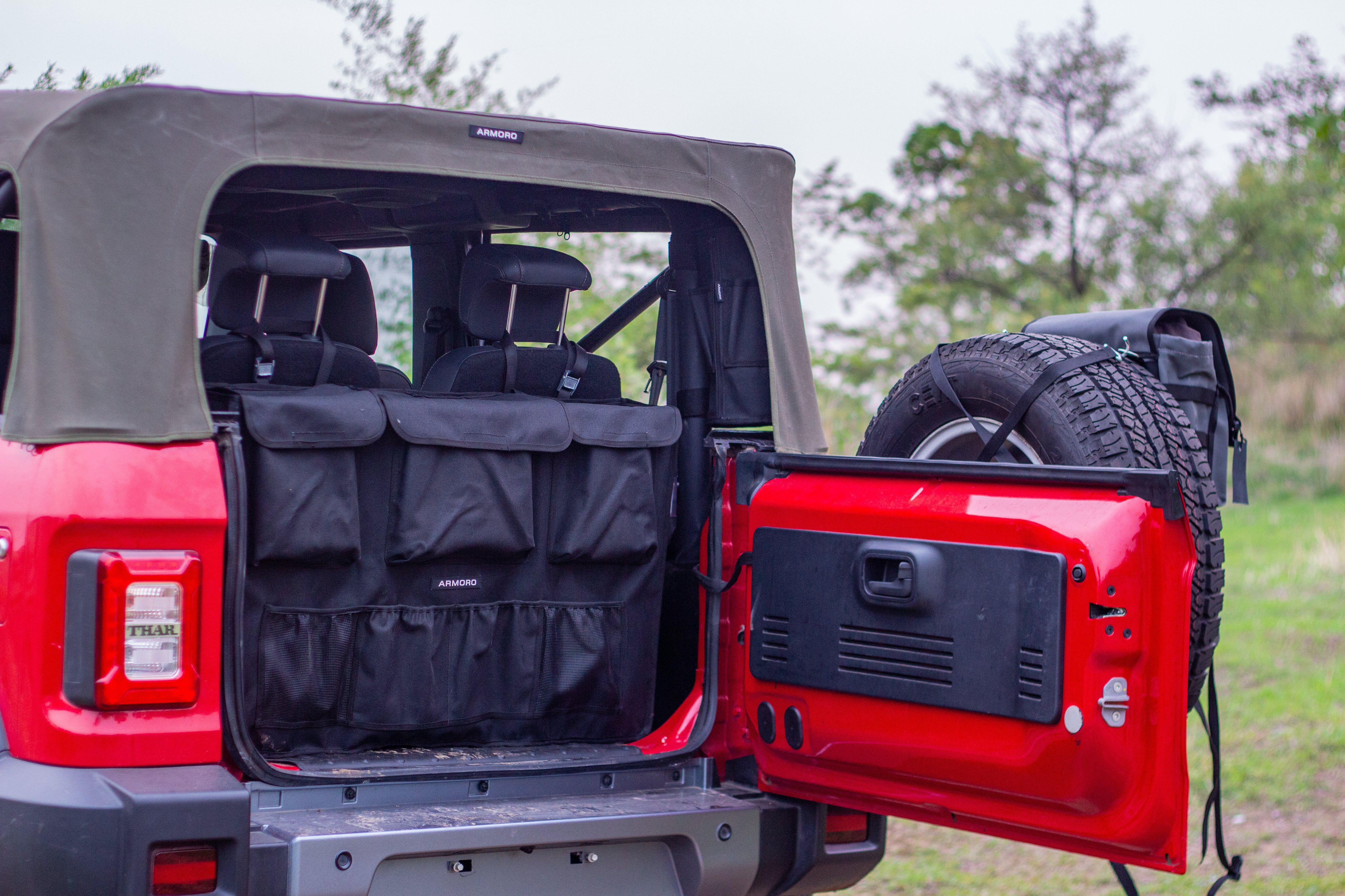mahinra thar 2020 trunk storage bag