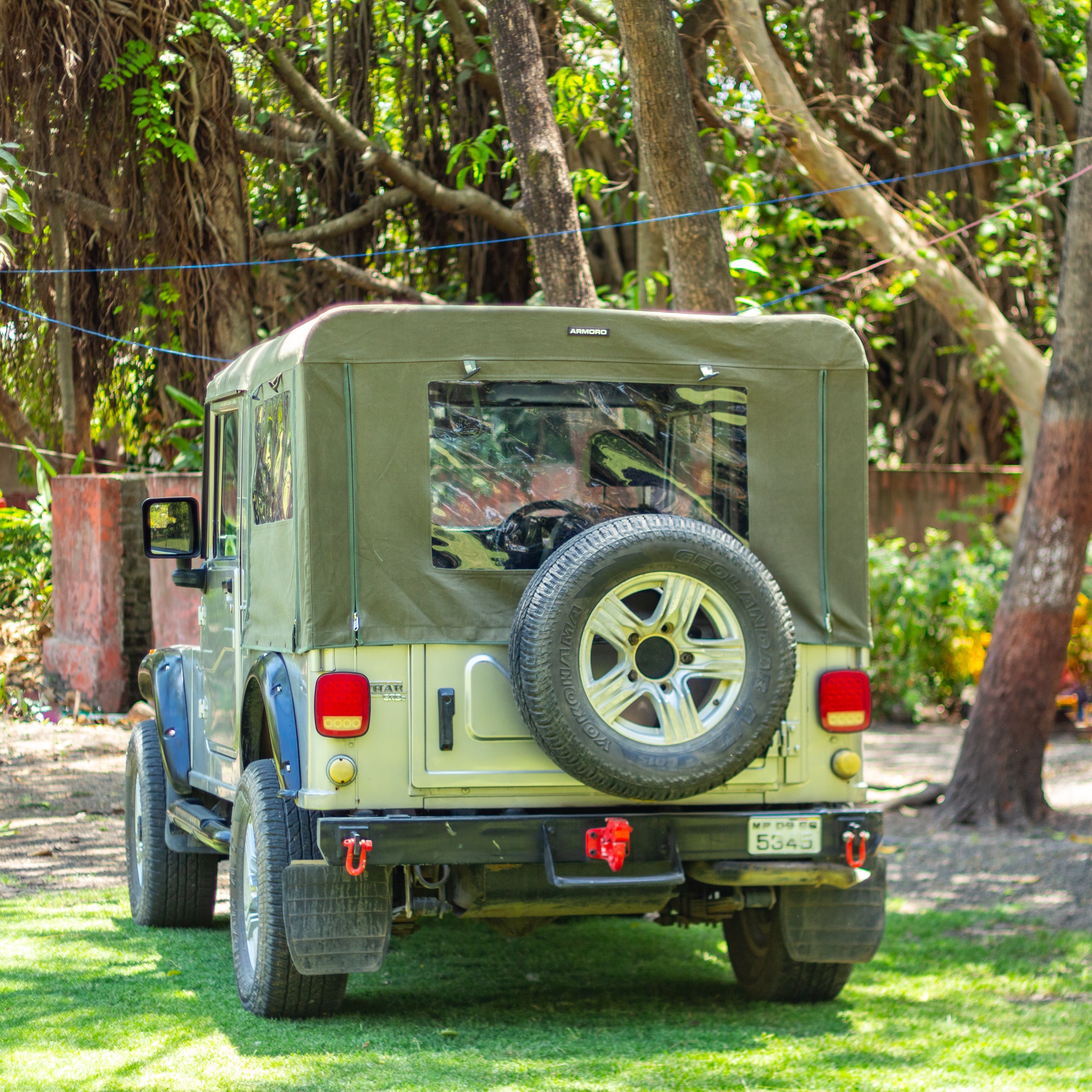 mahindra thar 2011 soft top