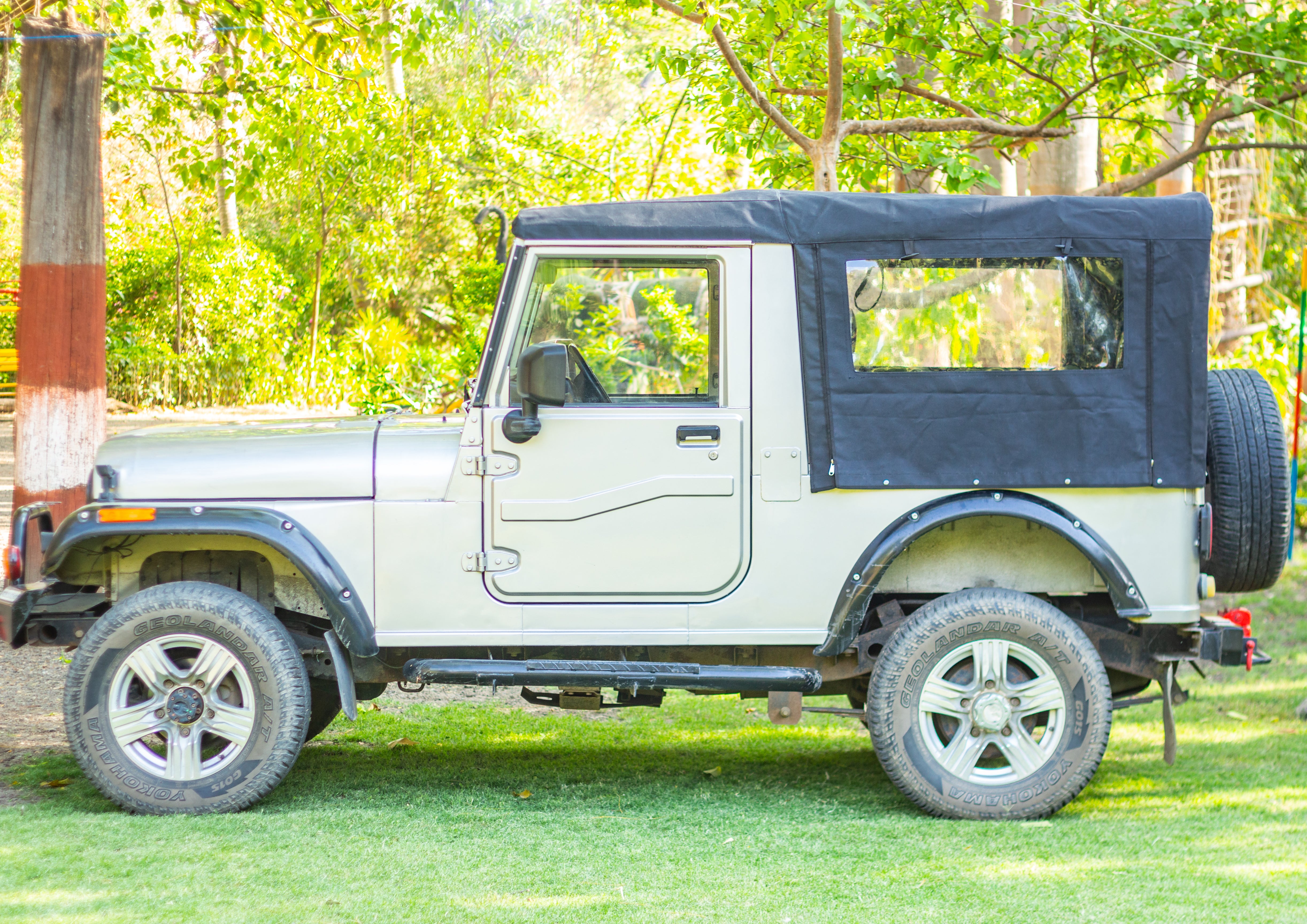 mahindra thar open top 